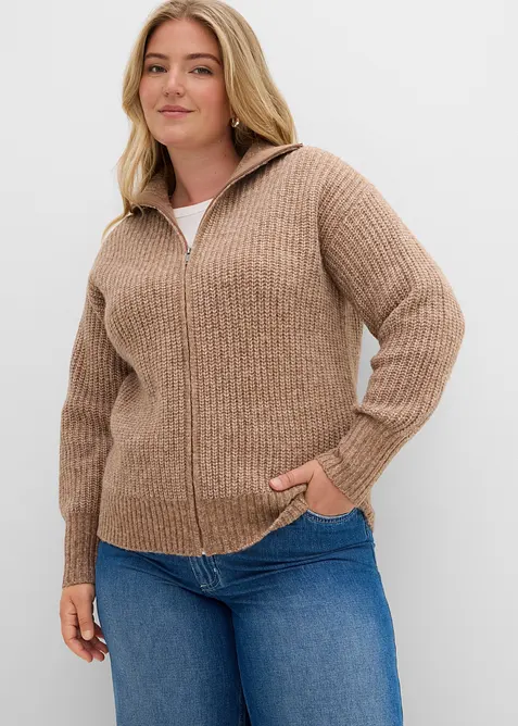 Grobstrickjacke mit Wollanteil in braun von vorne (im Anschnitt) - bonprix