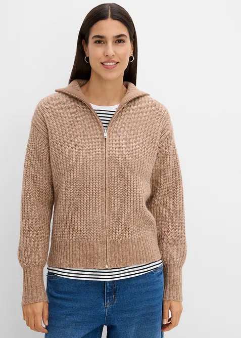 Grobstrickjacke mit Wollanteil in braun von vorne (im Anschnitt) - bonprix