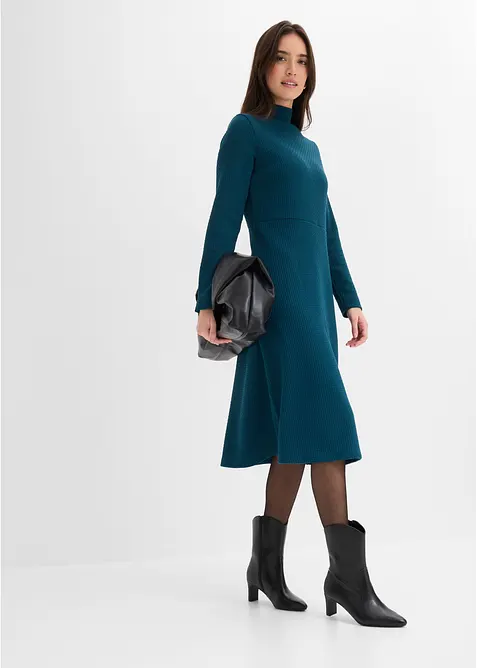 Midikleid in ausgestellter Form in petrol im Look von vorne (Totalaufnahme) - bonprix