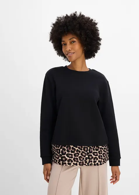 Sweatshirt mit Leo-Besatz in schwarz von vorne (im Anschnitt) - bonprix