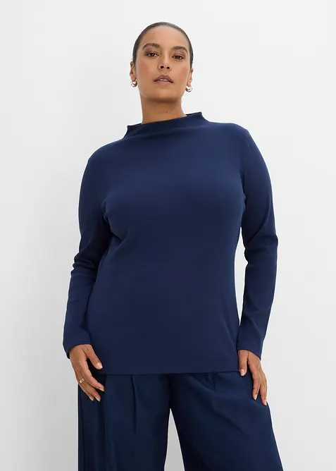 Geripptes Langarmshirt in blau von vorne (im Anschnitt) - bonprix