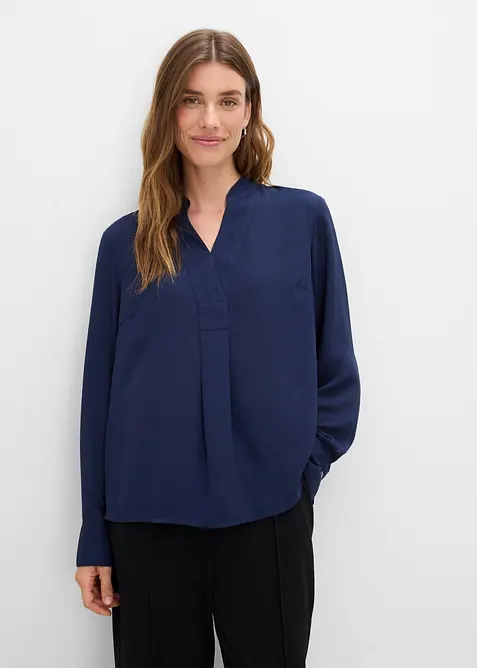Chiffonbluse in A-Linie in blau von vorne (im Anschnitt) - bonprix