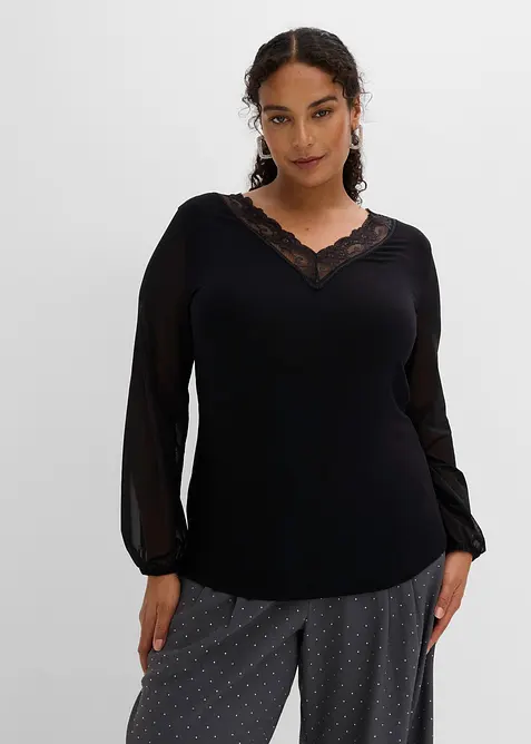 Langarmshirt mit Spitzenbesatz am V-Ausschnitt in schwarz von vorne (im Anschnitt) - bonprix