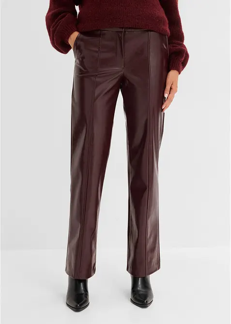 Gerade Lederimitat-Hose in rot von vorne - bonprix