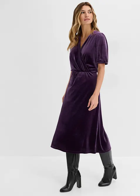 Midikleid aus softem Samt in lila von vorne (Totalaufnahme) - bonprix