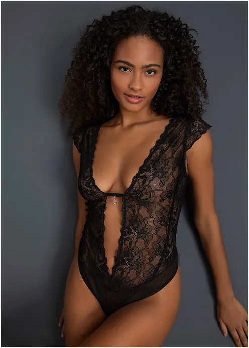 Stringbody ouvert in schwarz (Totalaufnahme) - bonprix