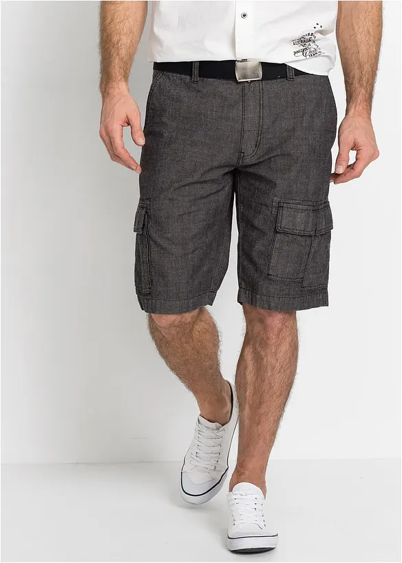 Loose Fit Cargo-Bermuda aus reiner Baumwolle in schwarz von vorne - bonprix