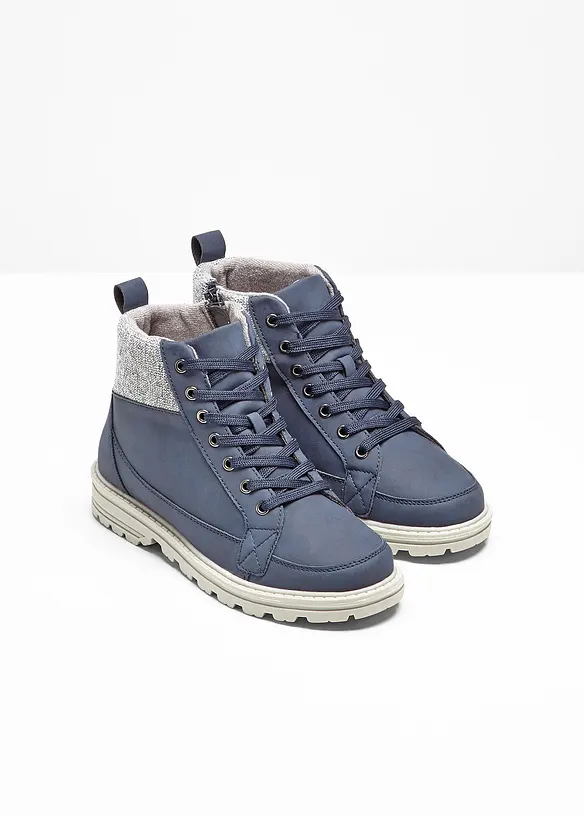Schnürboots mit Profilsohle in blau - bonprix