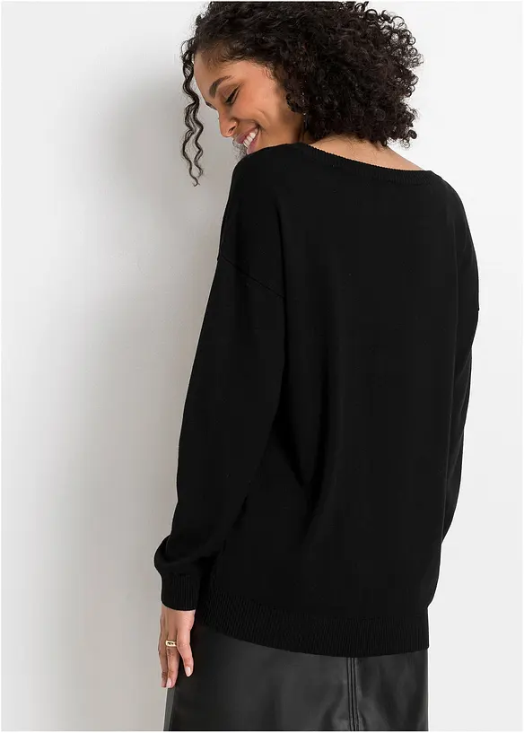 Oversize-Pullover aus Viskose- mix in schwarz von hinten (im Anschnitt) - bonprix
