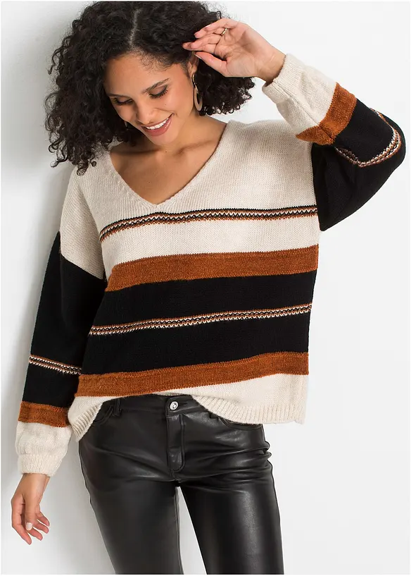 Pullover in beige von vorne (im Anschnitt) - bonprix Pullover in beige von vorne (im Anschnitt) - bonprix
