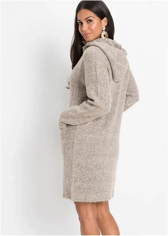 Longstrickjacke in beige von hinten (im Anschnitt) - bonprix Longstrickjacke in beige von hinten (im Anschnitt) - bonprix