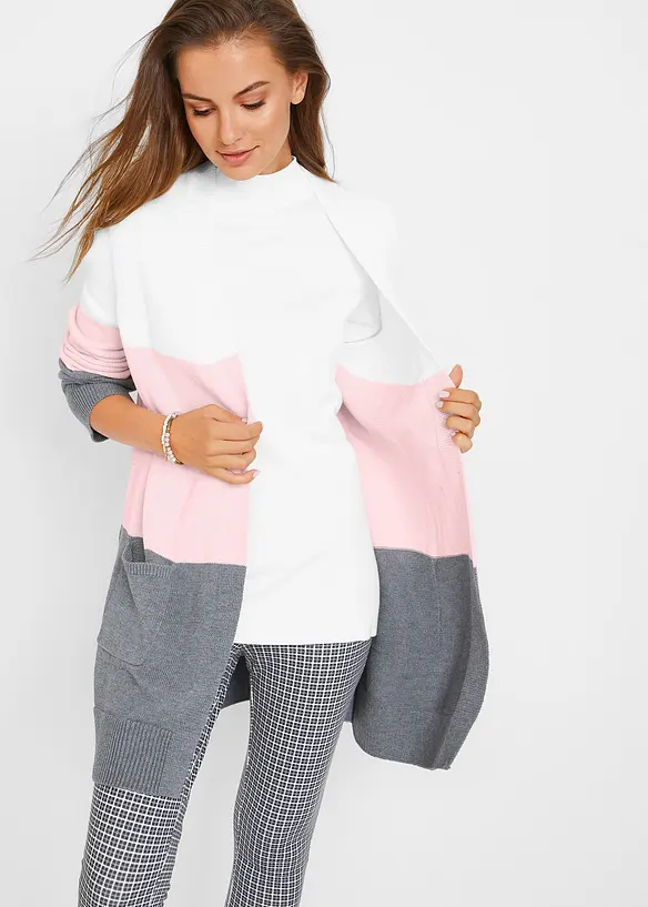 Weite Strickjacke, Langarm in weiß von vorne (im Anschnitt) - bonprix Weite Strickjacke, Langarm in weiß von vorne (im Anschnitt) - bonprix