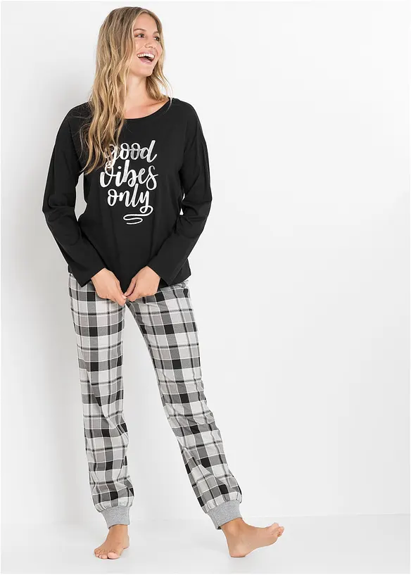 Pyjama aus reiner Bio-Baumwolle in schwarz von vorne (Totalaufnahme) - bonprix