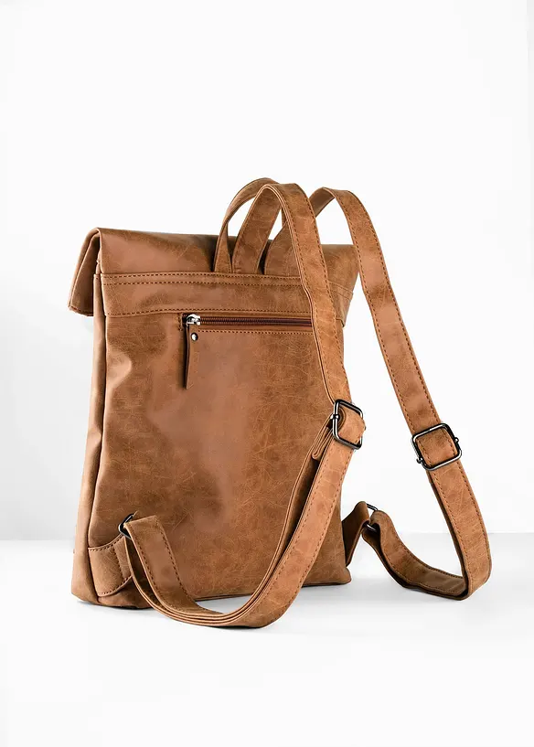 Rucksack mit Außentasche und Schnallendetail in braun von hinten - bonprix