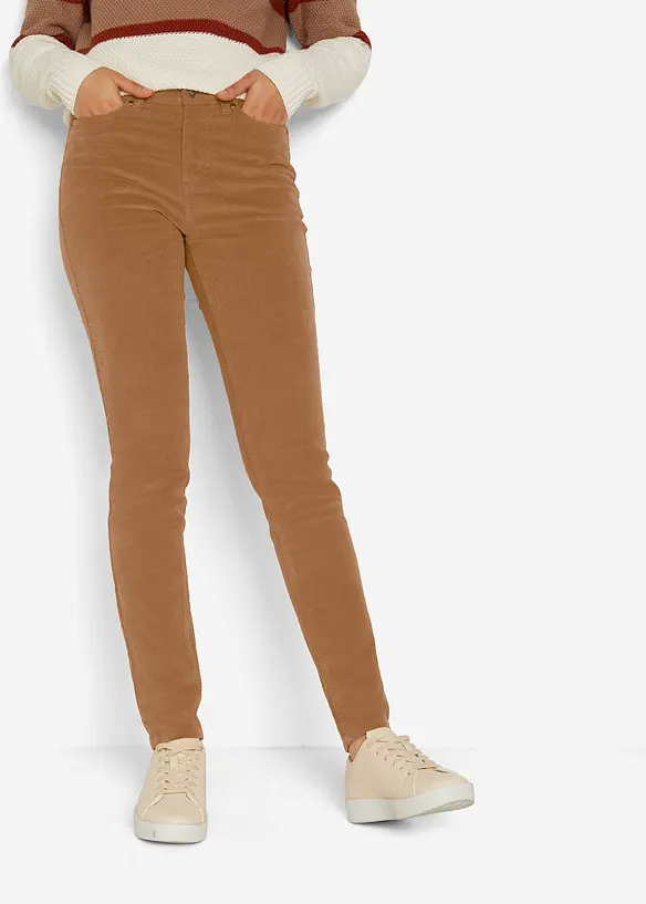 Enge Cordhose aus Baumwoll-Mix in braun von vorne - bonprix Enge Cordhose aus Baumwoll-Mix in braun von vorne - bonprix