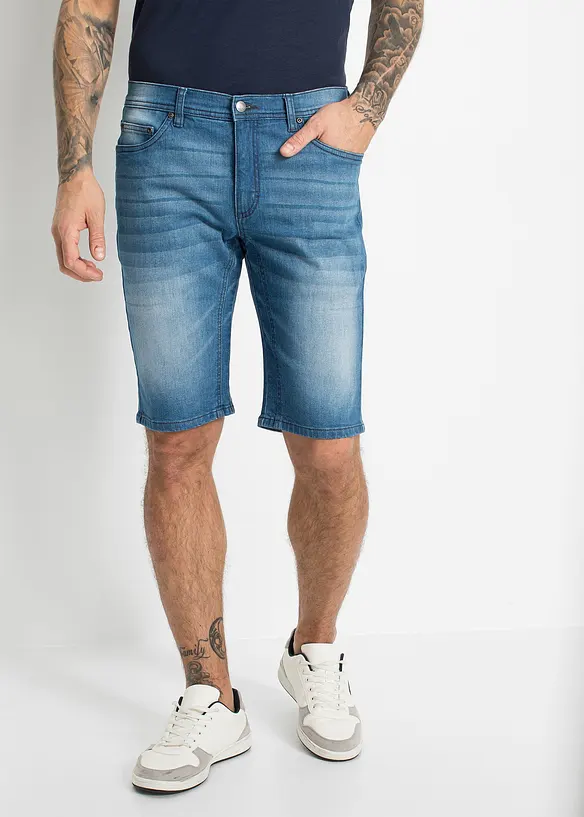 Stretch-Jeans-Bermuda mit verstärktem Schritt in Regular-Fit in blau von vorne - bonprix