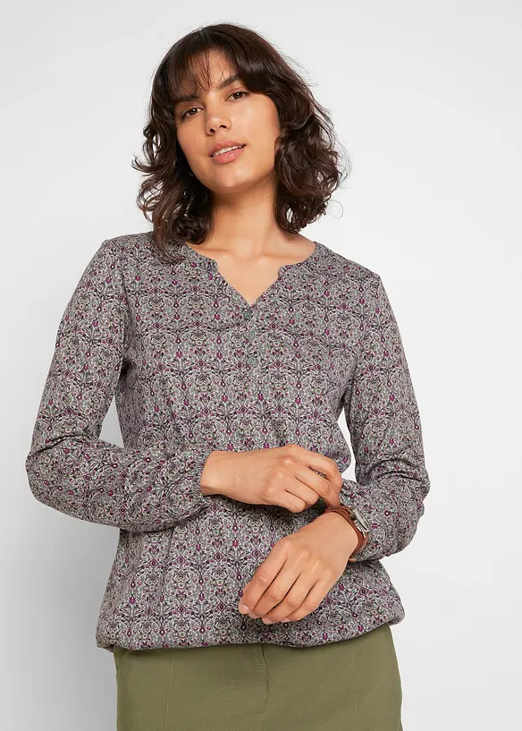 Bedrucktes Langarmshirt mit Henley-Kragen in grün von vorne (im Anschnitt) - bonprix Bedrucktes Langarmshirt mit Henley-Kragen in grün von vorne (im Anschnitt) - bonprix