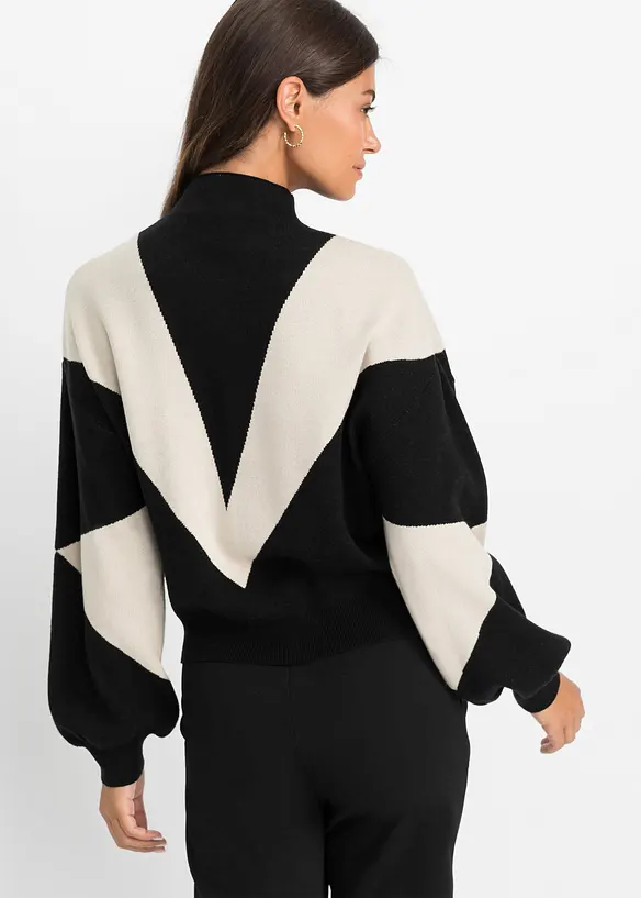 Oversize-Pullover in schwarz von hinten (im Anschnitt) - bonprix Oversize-Pullover in schwarz von hinten (im Anschnitt) - bonprix