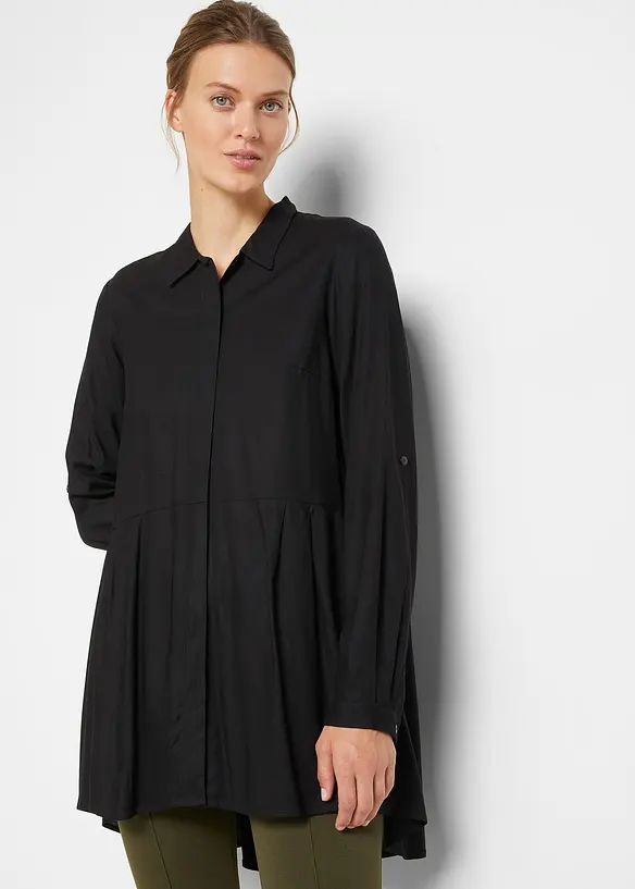 Vokuhila-Bluse aus fließender Viskose in schwarz von vorne (im Anschnitt) - bonprix