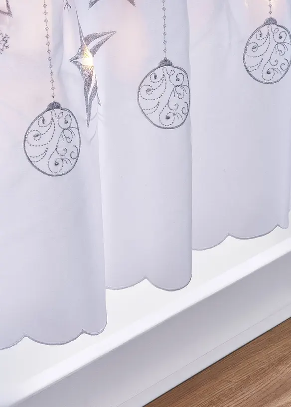 LED Scheibengardine mit weihnachtlichem Druck in weiß Detailaufnahme vom Material - bonprix
