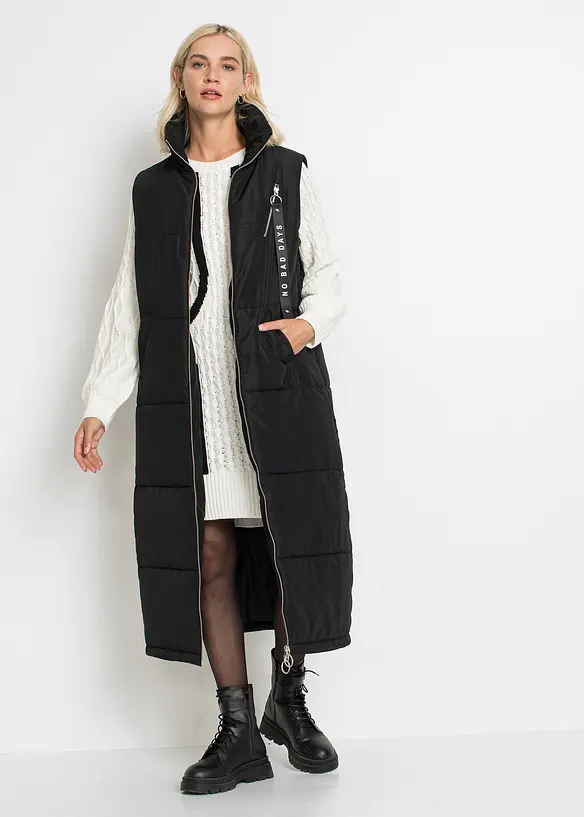 Outdoor-Weste mit Bionic-Finish in schwarz von vorne (im Anschnitt) - bonprix