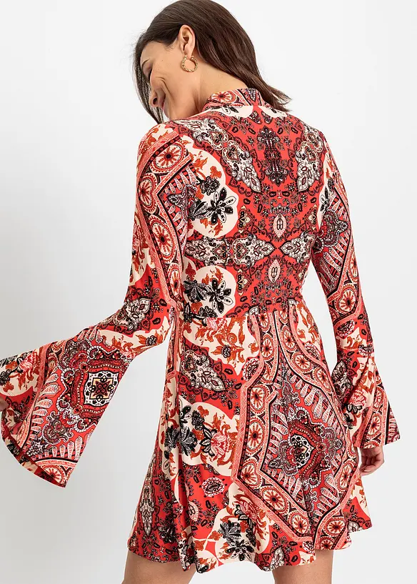 Jerseykleid mit Stehkragen in rot von hinten (Totalaufnahme) - bonprix Jerseykleid mit Stehkragen in rot von hinten (Totalaufnahme) - bonprix