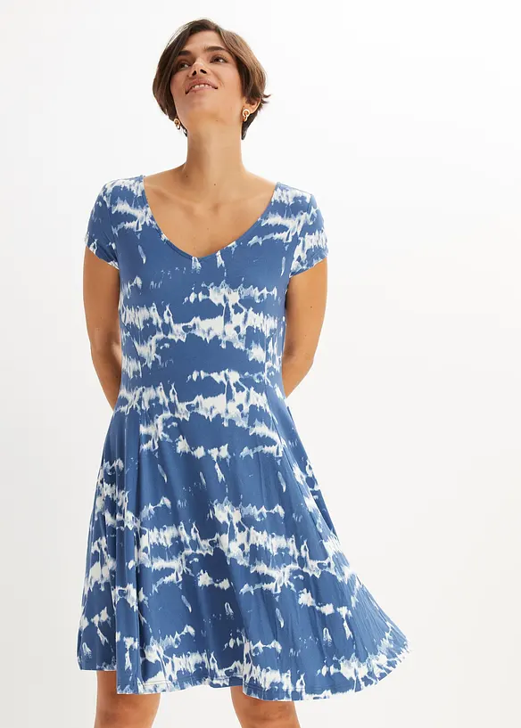 Shirtkleid aus fließender Viskose in blau von vorne (Totalaufnahme) - bonprix Shirtkleid aus fließender Viskose in blau von vorne (Totalaufnahme) - bonprix