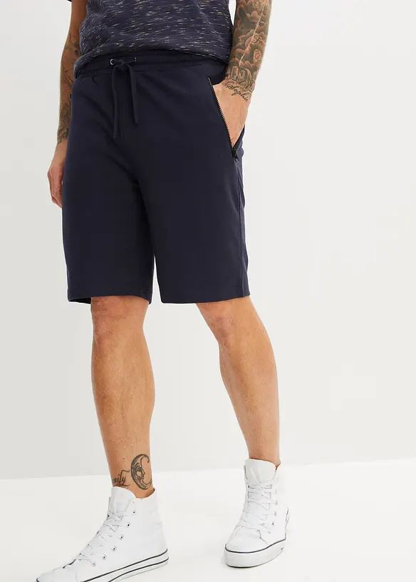 Sweat-Bermuda mit Reißverschlusstaschen in Regular Fit in blau von vorne - bonprix