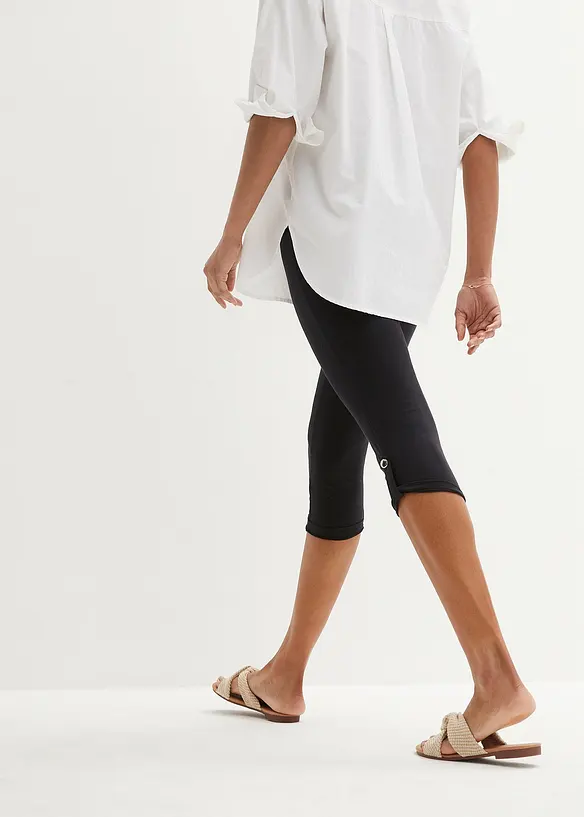 Capri-Leggings aus Bio-Baumwolle in schwarz von hinten - bonprix
