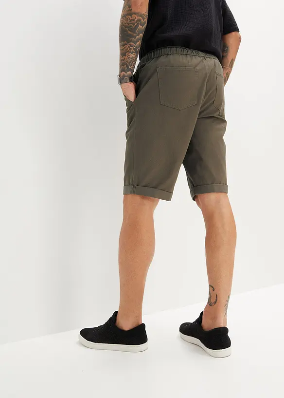Schlupf-Bermuda aus reiner Baumwolle in Regular Fit in grün von hinten - bonprix