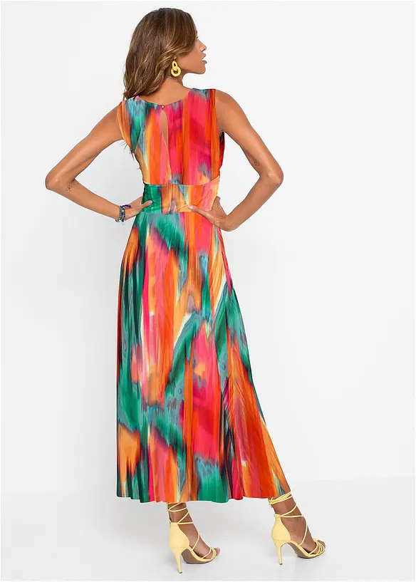 Maxikleid mit Knotendetail in grün von hinten (Totalaufnahme) - bonprix