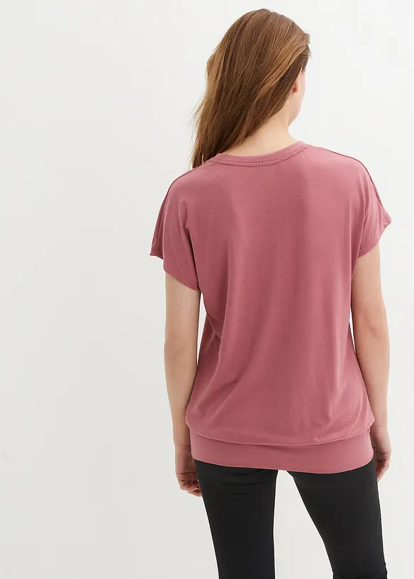 Weites Sport-Shirt mit breitem Saum am Bündchen in lila von hinten (im Anschnitt) - bonprix
