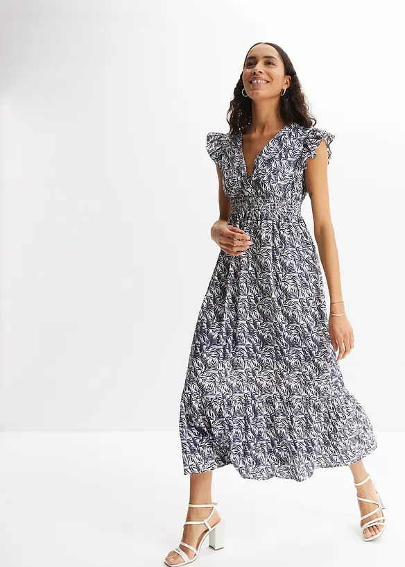 Maxikleid mit Flügelärmeln in blau von vorne (Totalaufnahme) - bonprix