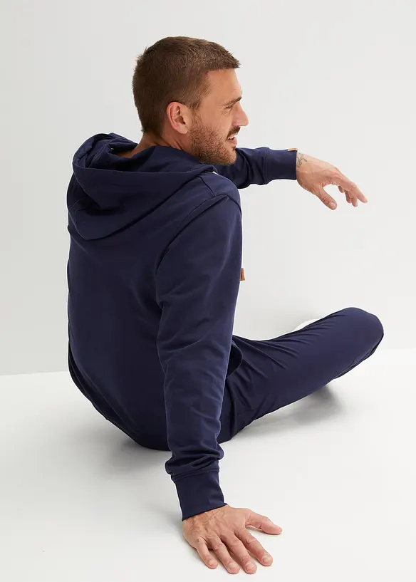 Kapuzen-Sweatjacke mit Lederimitat-Details in blau von hinten (im Anschnitt) - bonprix