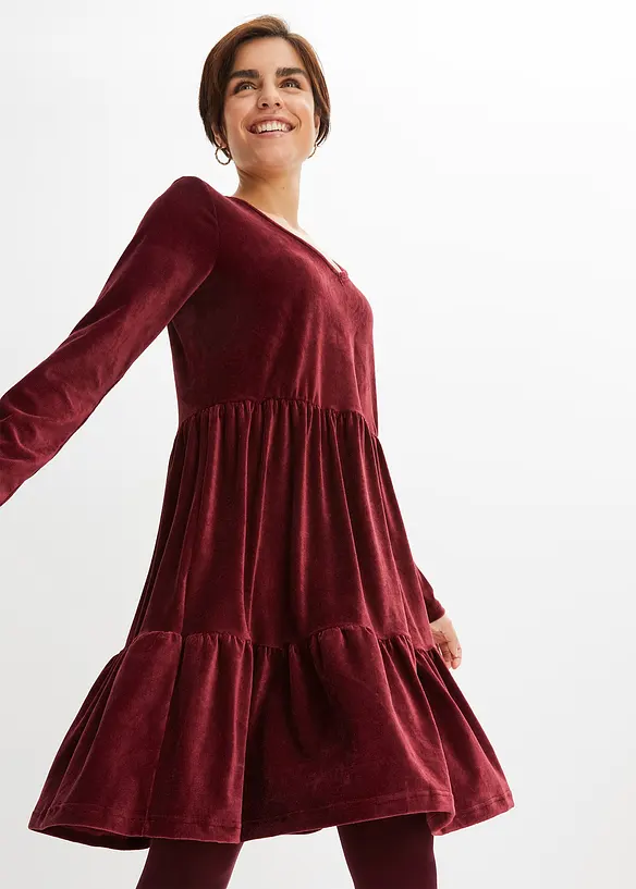 Minikleid aus Jersey Cord in rot von vorne (Totalaufnahme) - bonprix