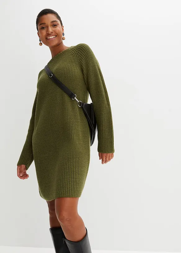 Strickkleid in grün von vorne (Totalaufnahme) - bonprix