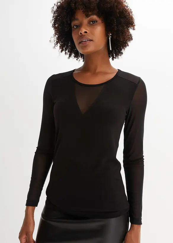 Figurbetontes Langarmshirt in schwarz von vorne (im Anschnitt) - bonprix