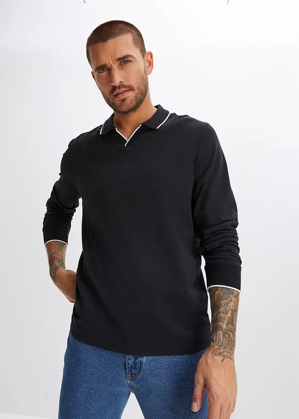 Poloshirt aus reiner Bio-Baumwolle in schwarz von vorne (im Anschnitt) - bonprix