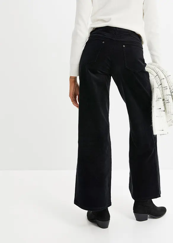 Marlene-Cordhose aus Baumwoll-Mix in schwarz von hinten - bonprix Marlene-Cordhose aus Baumwoll-Mix in schwarz von hinten - bonprix