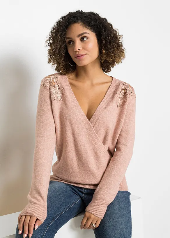 Pullover mit Spitzeneinsatz in rosa von vorne (im Anschnitt) - bonprix Pullover mit Spitzeneinsatz in rosa von vorne (im Anschnitt) - bonprix