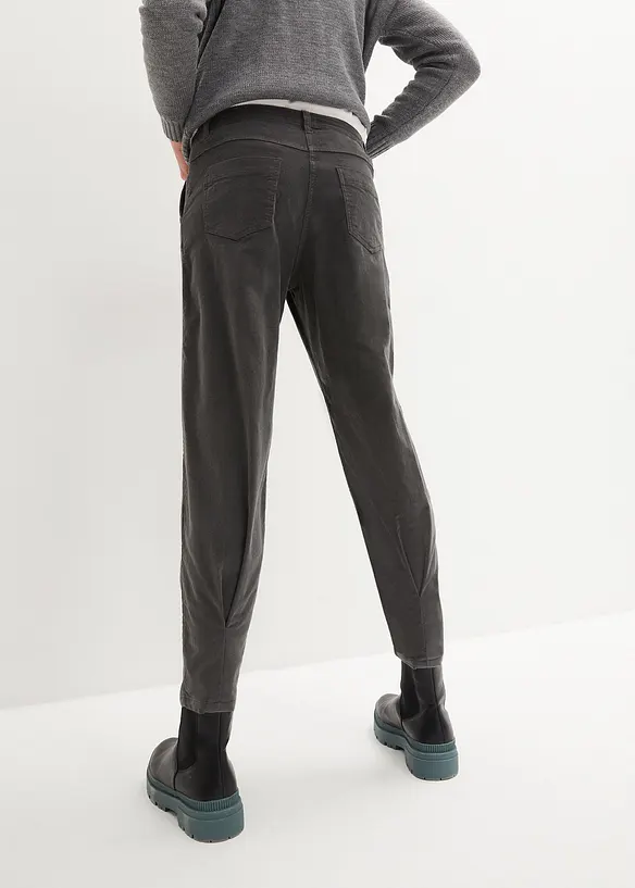 Balloon-Cordhose aus Baumwoll-Mix in grau von hinten - bonprix Balloon-Cordhose aus Baumwoll-Mix in grau von hinten - bonprix