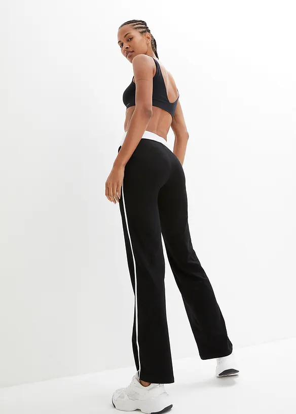 Baumwoll Sporthose mit Stretch in schwarz von hinten - bonprix