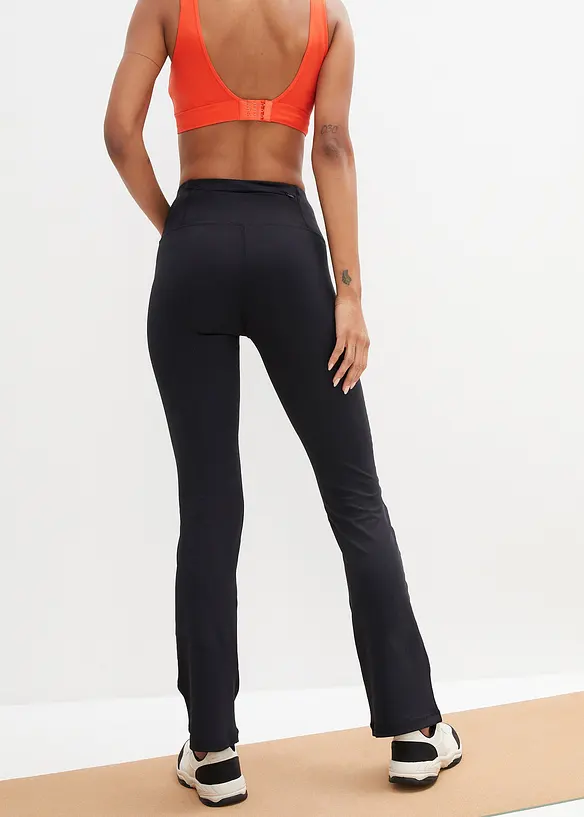 Sport-Hose mit Tasche, ausgestellt in schwarz von hinten - bonprix Sport-Hose mit Tasche, ausgestellt in schwarz von hinten - bonprix