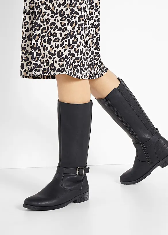 Stiefel in schwarz - bonprix
