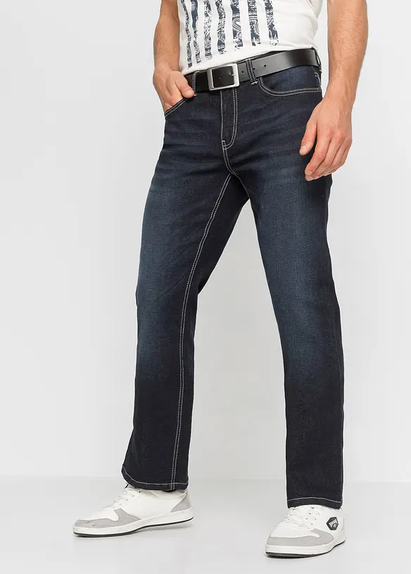 Regular-Fit-Jeans, Bootcut in blau von vorne - bonprix