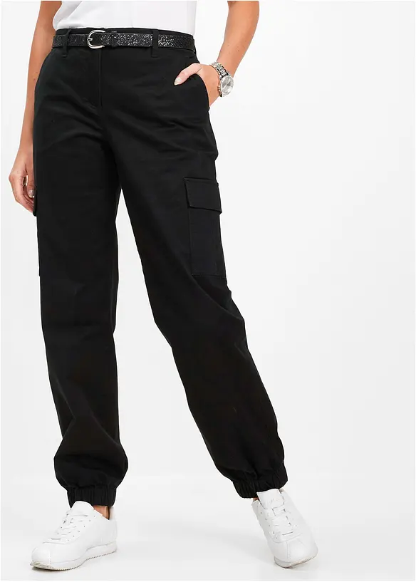 Cargohose aus Baumwoll-Stretch in schwarz von vorne - bonprix Cargohose aus Baumwoll-Stretch in schwarz von vorne - bonprix