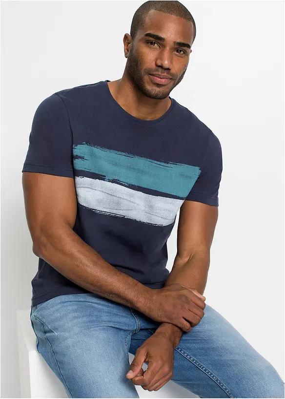 T-Shirt aus reiner Bio-Baumwolle in blau von vorne (im Anschnitt) - bonprix