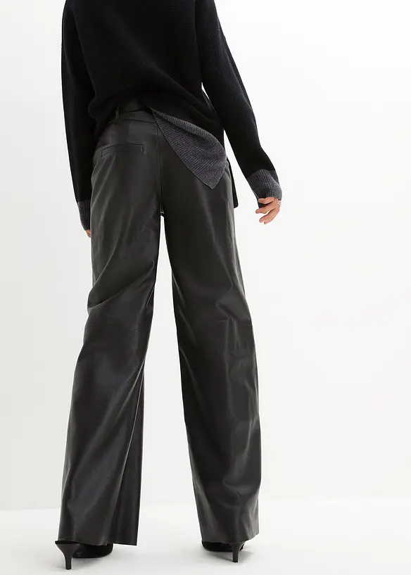 Lammnappa-Marlenehose in schwarz von hinten - bonprix
