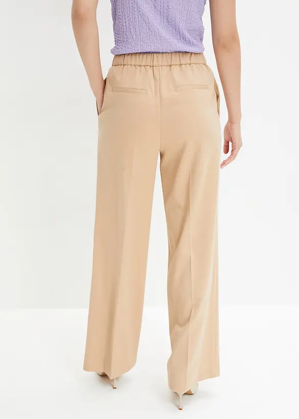 Bundfaltenhose mit Bequembund in beige von hinten - bonprix