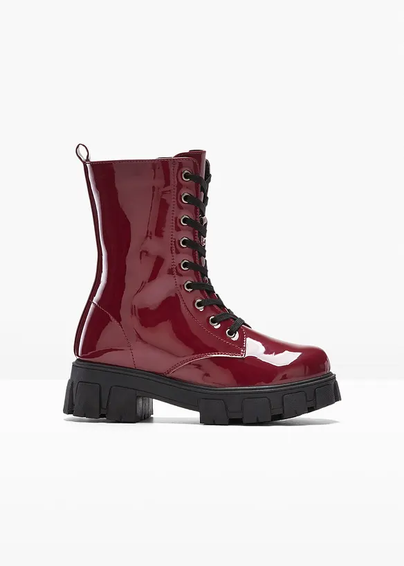 Schnürboots in Lack-Optik in rot von vorne - bonprix